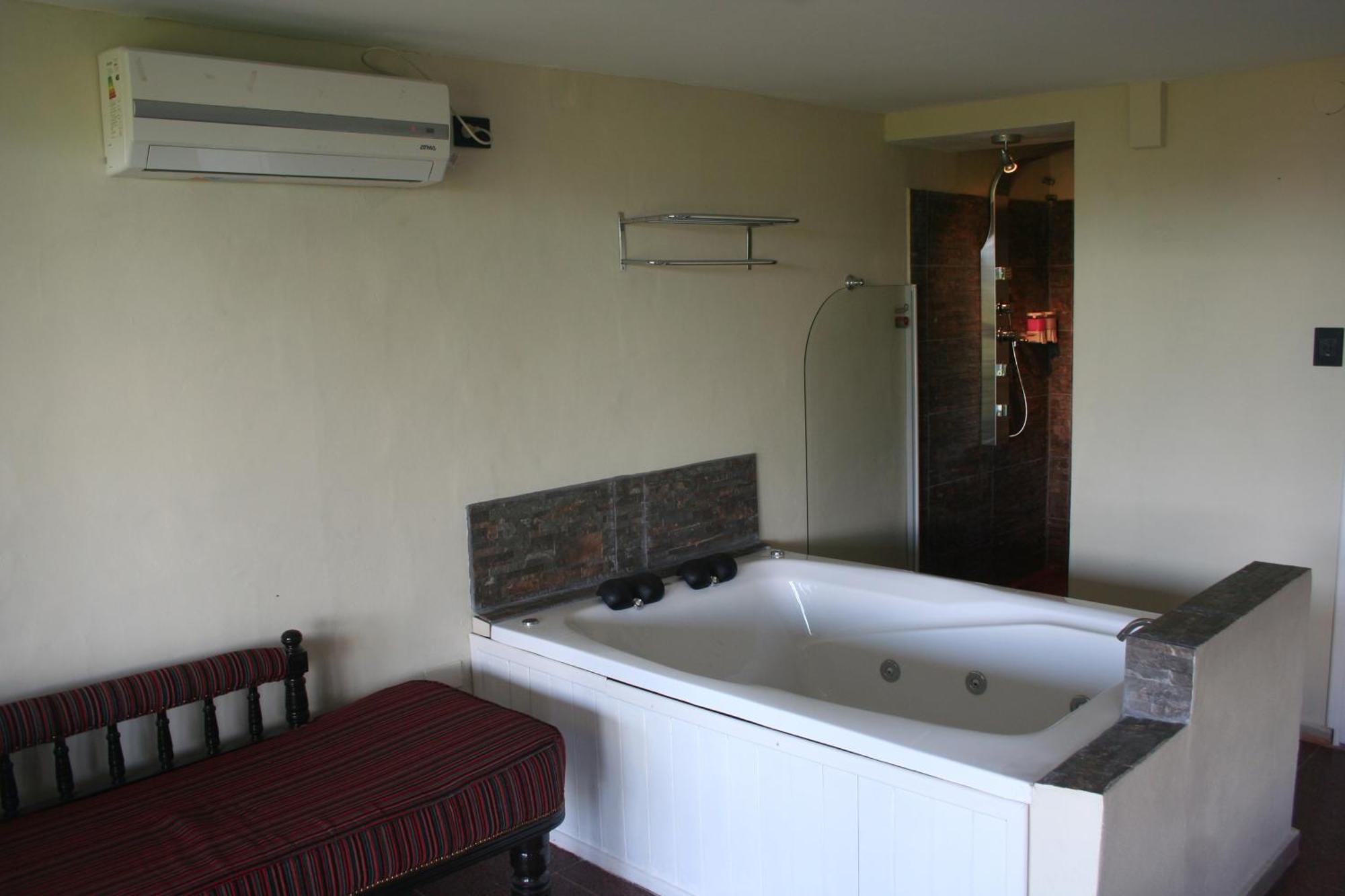 Casa Alta Hotel Boutique & Spa - Solo Adultos Villa Carlos Paz Luaran gambar